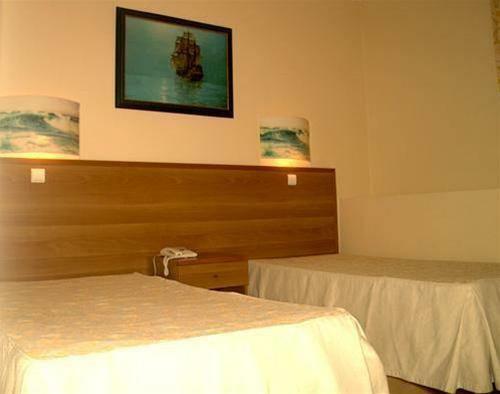 Residencial Queimada De Baixo Gasthof 4*