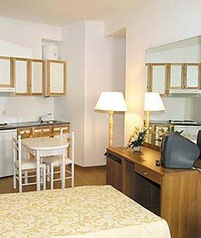 Residencial Queimada De Baixo Gasthof 4*
